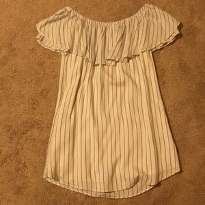 NEVER WORN!! Flowy summer dress from Windsor !!